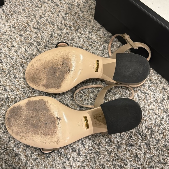 Gucci Leather Mid Heel Sandal - Picture 7 of 7